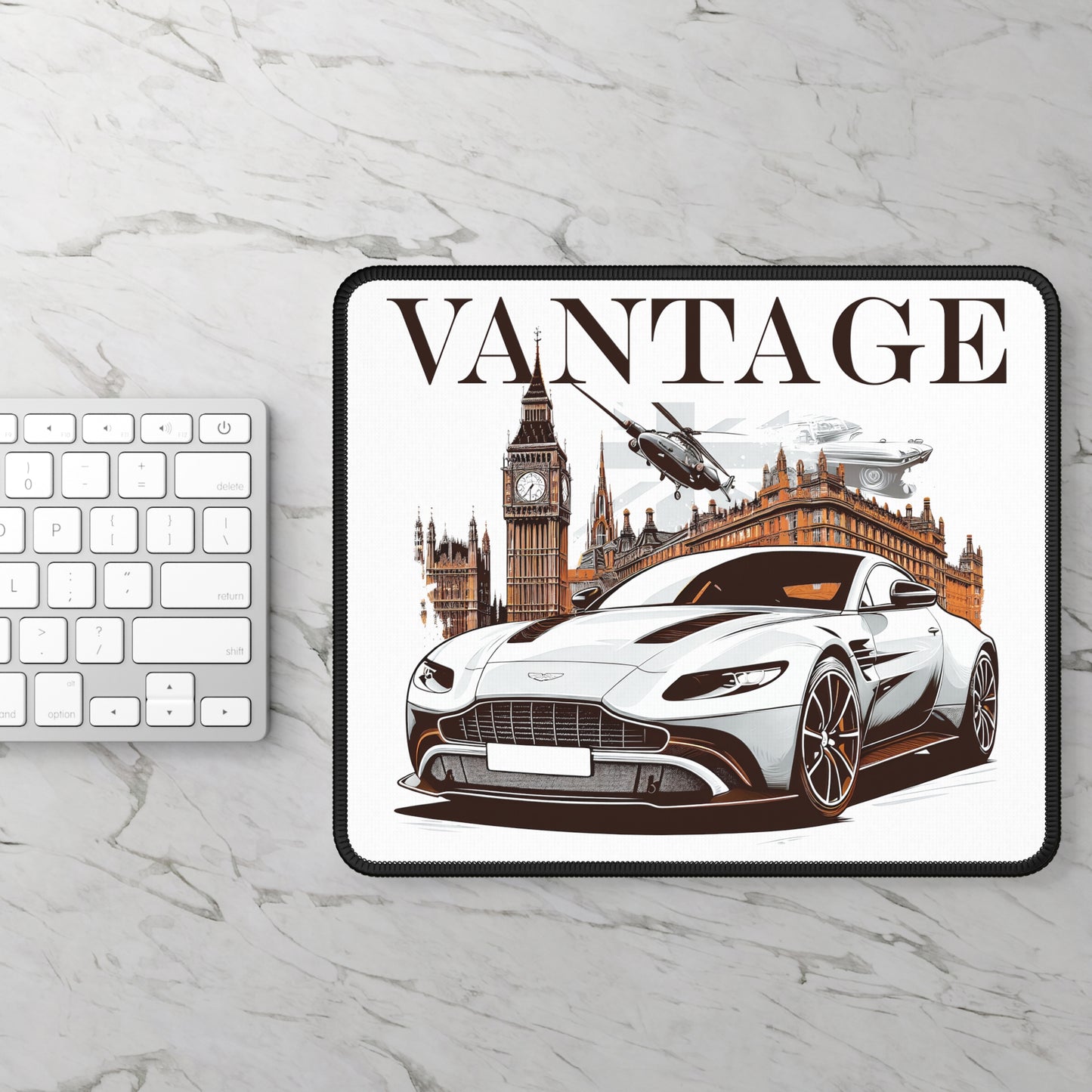 Aston Martin Vantage (18'+) Mouse Pad