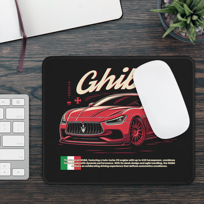 Maserati Ghibli (13-24') Mouse Pad